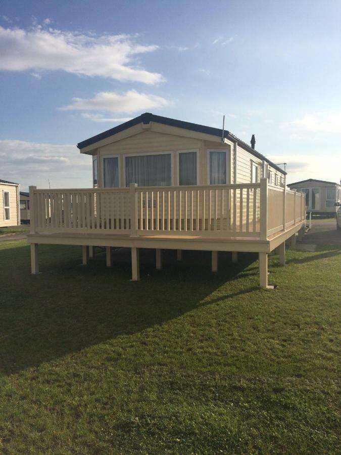 Tunstall  M68 3 Bedroom, 6 Berth Caravan Sand Le Mere מראה חיצוני תמונה